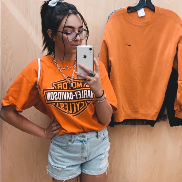 ๐ฑ๐ฅ๐ฟMeet the seller ๐ฟ๐ฅ๐ฑ - Picture 8 of 8